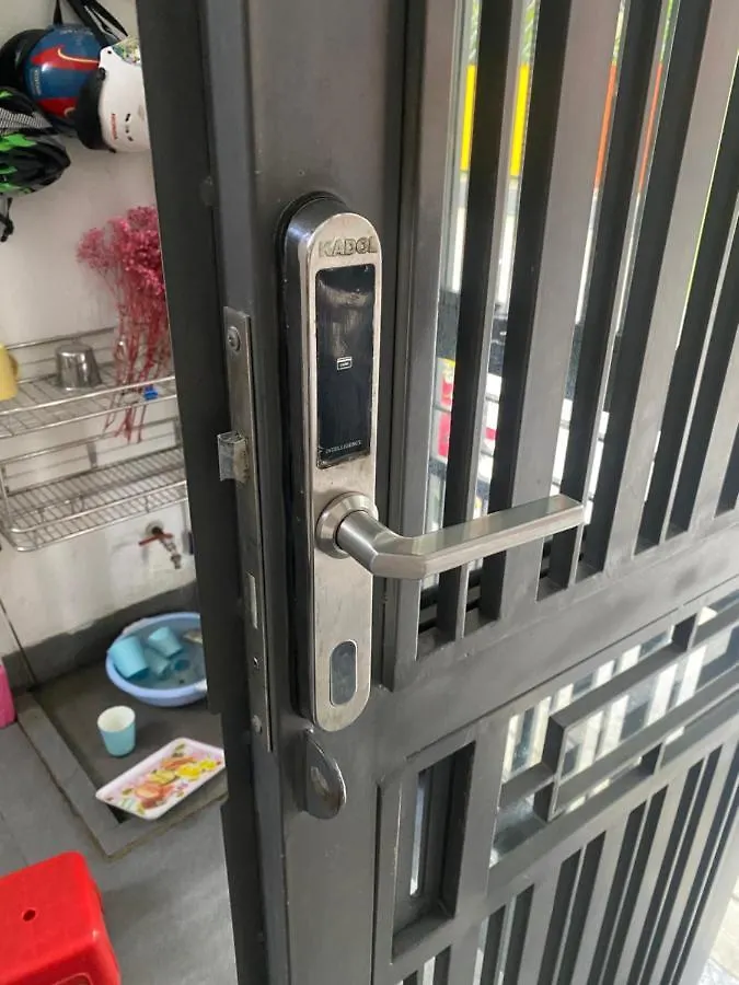 Cherki Hostel Da Nang 0*,